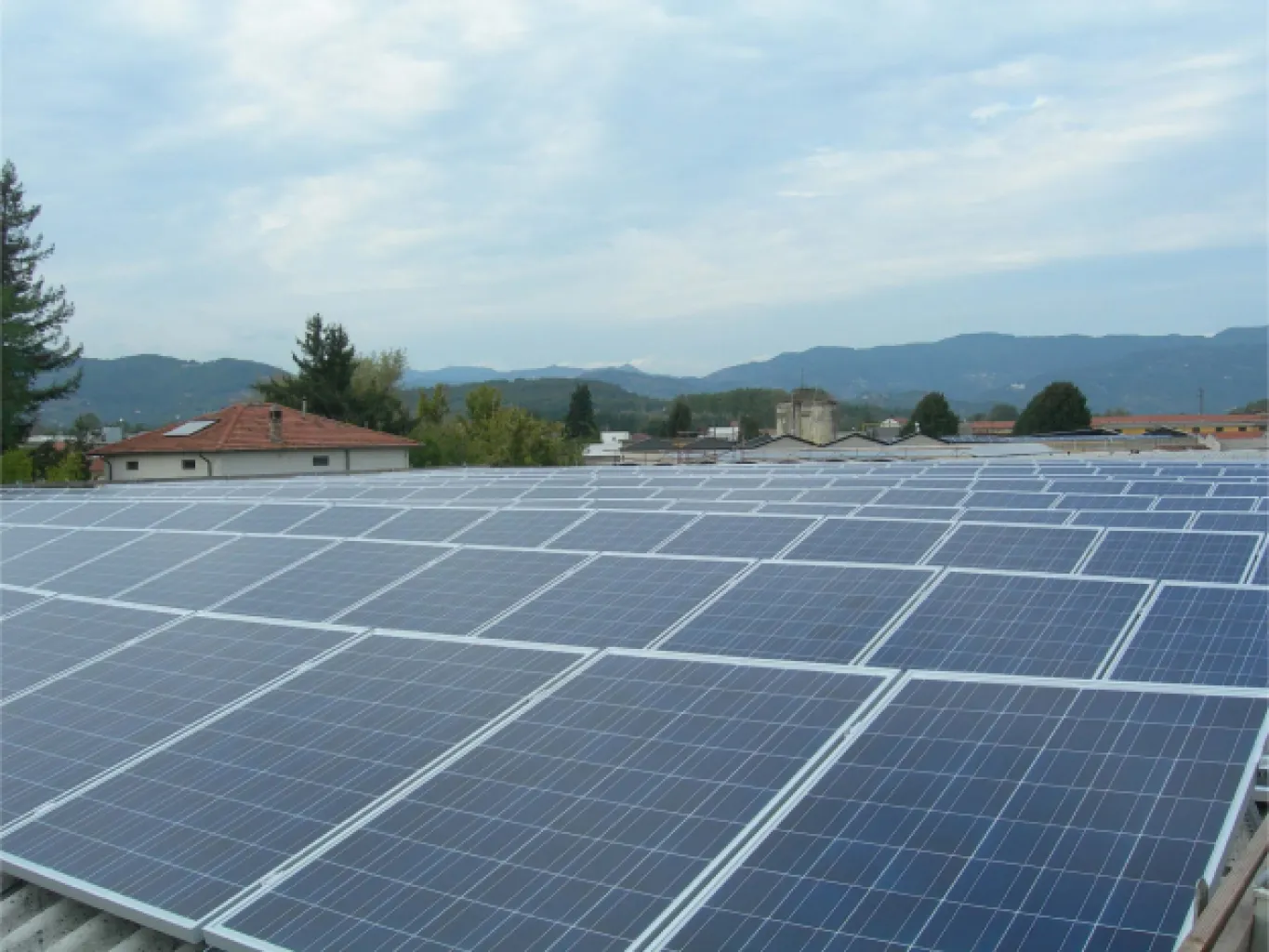 impianto-fotovoltaico-a-tetto-2